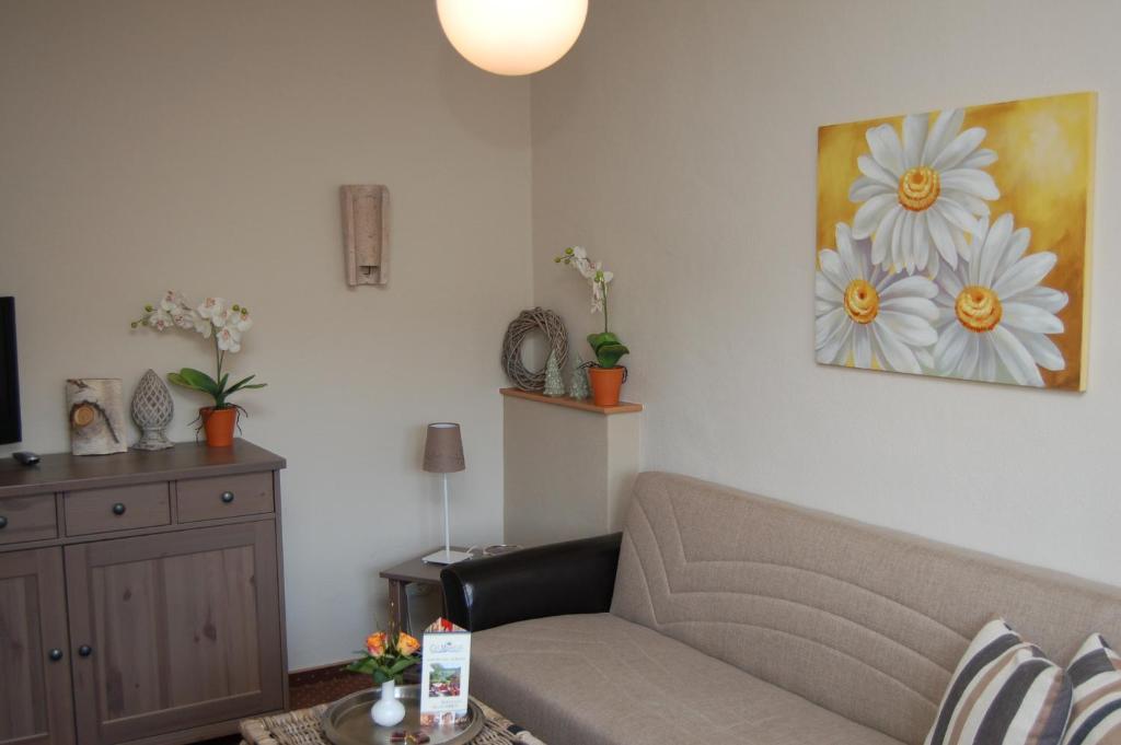 Hotel-Ferienwohnungen Cafe Maarblick ชาลเคินเมียเฮิน ห้อง รูปภาพ